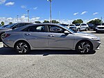 Used 2024 HYUNDAI ELANTRA SEL in PLANTATION, FLORIDA (Photo 3)