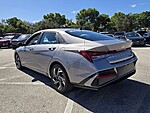 Used 2024 HYUNDAI ELANTRA SEL in PLANTATION, FLORIDA (Photo 6)