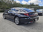 Used 2023 HYUNDAI SONATA SEL in PLANTATION, FLORIDA (Photo 6)