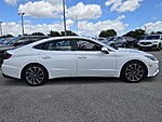 Used 2023 HYUNDAI SONATA LIMITED in PLANTATION, FLORIDA (Photo 3)
