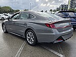 Used 2022 HYUNDAI SONATA SEL in PLANTATION, FLORIDA (Photo 7)