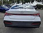 Used 2025 HYUNDAI ELANTRA SE in PLANTATION, FLORIDA (Photo 5)