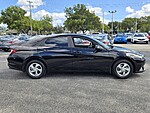 Used 2023 HYUNDAI ELANTRA SE in PLANTATION, FLORIDA (Photo 4)