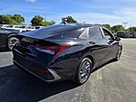 Used 2024 HYUNDAI ELANTRA SEL in PLANTATION, FLORIDA (Photo 7)