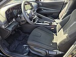 Used 2024 HYUNDAI ELANTRA SEL in PLANTATION, FLORIDA (Photo 9)