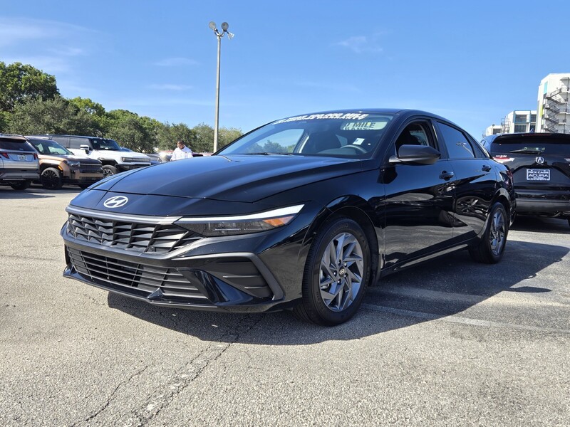 Used 2024 HYUNDAI ELANTRA SEL in PLANTATION, FLORIDA