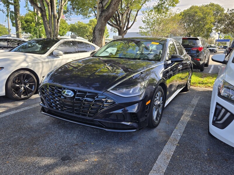 Used 2023 HYUNDAI SONATA SEL in PLANTATION, FLORIDA