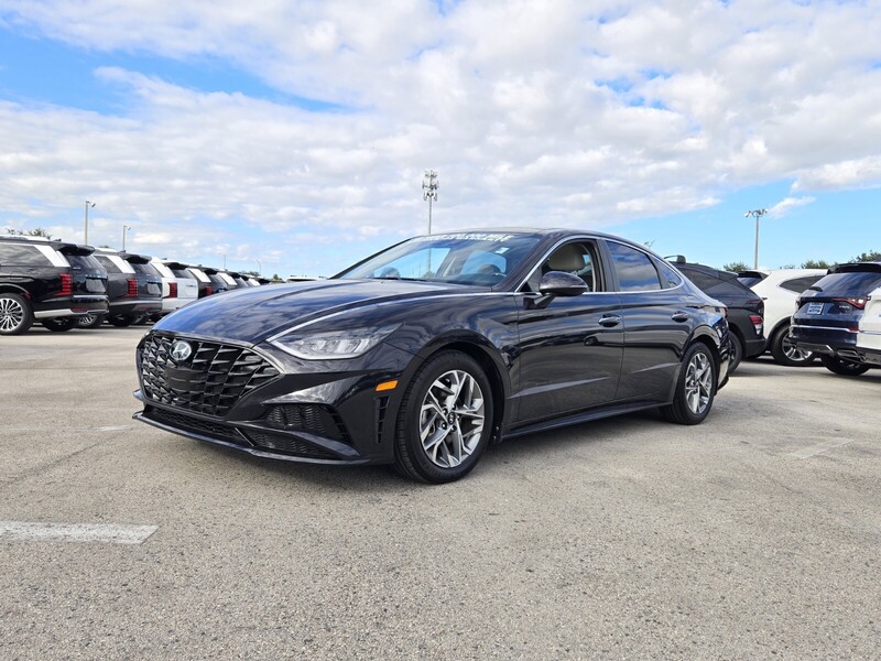 Used 2023 HYUNDAI SONATA SEL in PLANTATION, FLORIDA