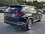 Used 2023 HYUNDAI TUCSON SE in PLANTATION, FLORIDA (Photo 8)