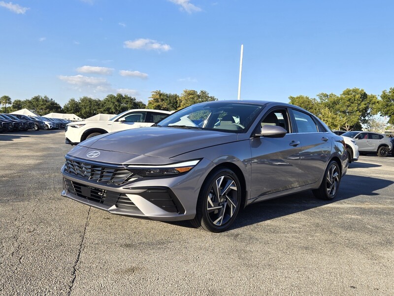 Used 2025 HYUNDAI ELANTRA SEL CONVENIENCE in PLANTATION, FLORIDA