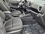 Used 2025 HYUNDAI VENUE SEL in PLANTATION, FLORIDA (Photo 16)