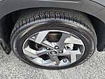 Used 2025 HYUNDAI VENUE SEL in PLANTATION, FLORIDA (Photo 17)