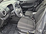 Used 2025 HYUNDAI VENUE SEL in PLANTATION, FLORIDA (Photo 10)