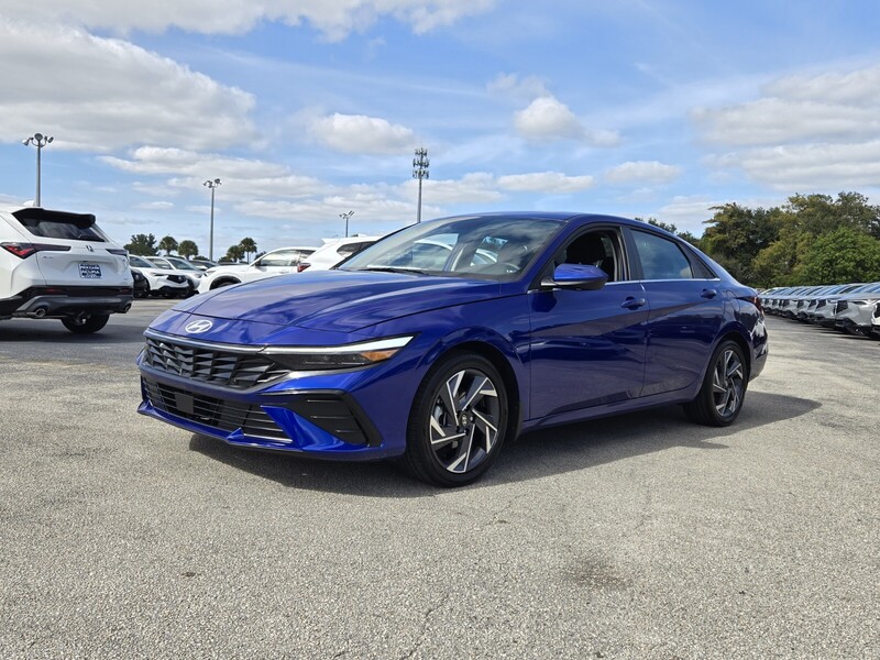 Used 2025 HYUNDAI ELANTRA SEL CONVENIENCE in PLANTATION, FLORIDA