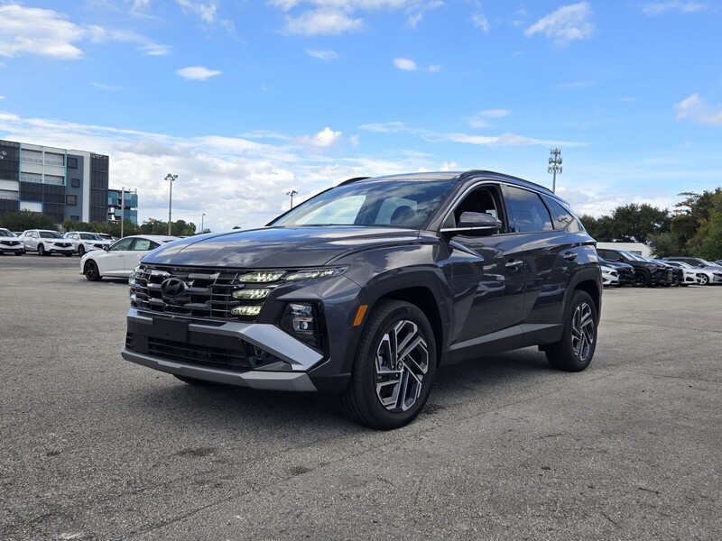 Used 2025 HYUNDAI TUCSON HYBRID LIMITED in PLANTATION, FLORIDA