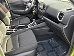 Used 2022 HYUNDAI VENUE SE in PLANTATION, FLORIDA (Photo 16)