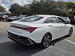 Used 2024 HYUNDAI ELANTRA SEL in PLANTATION, FLORIDA (Photo 7)