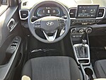 Used 2025 HYUNDAI VENUE SE in PLANTATION, FLORIDA (Photo 14)