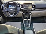 Used 2024 HYUNDAI VENUE SEL in PLANTATION, FLORIDA (Photo 12)