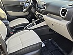 Used 2024 HYUNDAI VENUE SEL in PLANTATION, FLORIDA (Photo 16)
