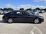 Used 2025 HYUNDAI ELANTRA SE in PLANTATION, FLORIDA (Photo 4)