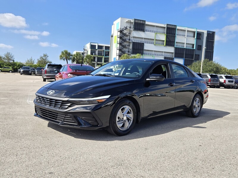 Used 2025 HYUNDAI ELANTRA SE in PLANTATION, FLORIDA