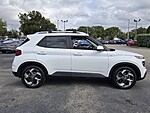Used 2022 HYUNDAI VENUE SEL in PLANTATION, FLORIDA (Photo 4)
