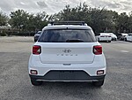 Used 2022 HYUNDAI VENUE SEL in PLANTATION, FLORIDA (Photo 6)