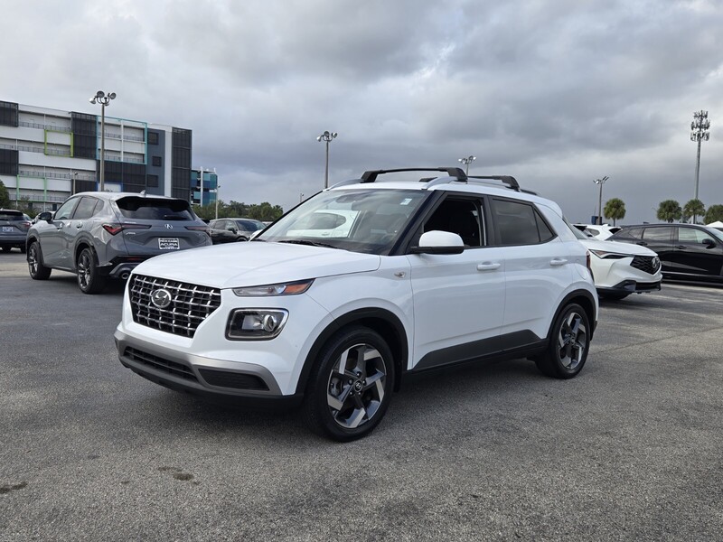 Used 2022 HYUNDAI VENUE SEL in PLANTATION, FLORIDA