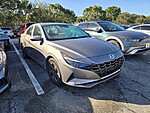 Used 2022 HYUNDAI ELANTRA SEL in PLANTATION, FLORIDA (Photo 4)