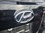 Used 2018 HYUNDAI SANTA FE 2.4L in PLANTATION, FLORIDA (Photo 9)