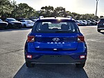 Used 2025 HYUNDAI VENUE SEL in PLANTATION, FLORIDA (Photo 6)