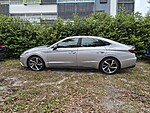 Used 2021 HYUNDAI SONATA SEL PLUS in PLANTATION, FLORIDA (Photo 3)