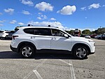 Used 2023 HYUNDAI SANTA FE SEL in PLANTATION, FLORIDA (Photo 4)