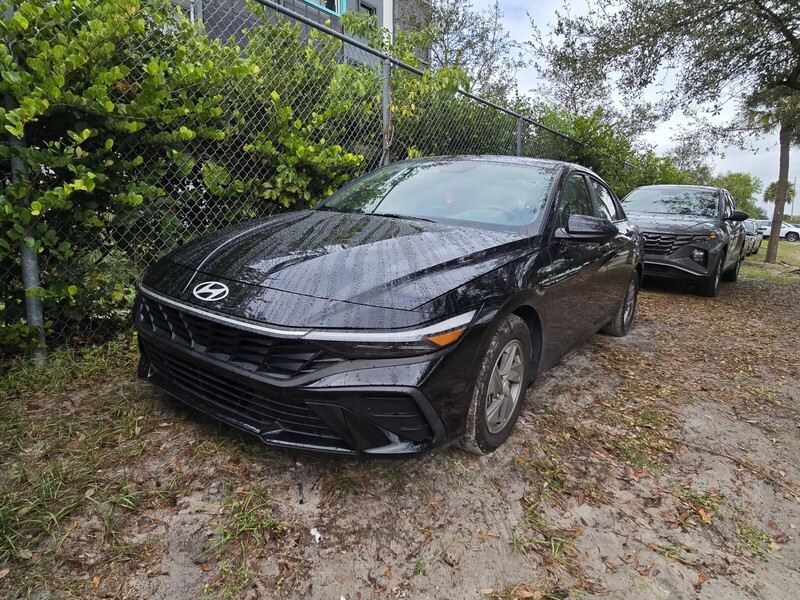 Used 2025 HYUNDAI ELANTRA SE in PLANTATION, FLORIDA