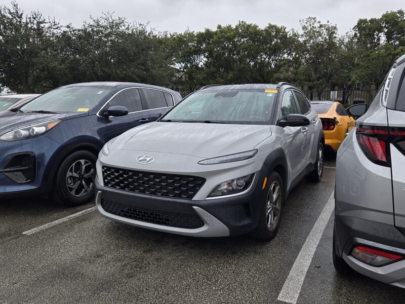 Used 2023 HYUNDAI KONA SEL in PLANTATION, FLORIDA