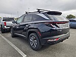 Used 2023 HYUNDAI TUCSON HYBRID BLUE in PLANTATION, FLORIDA (Photo 7)
