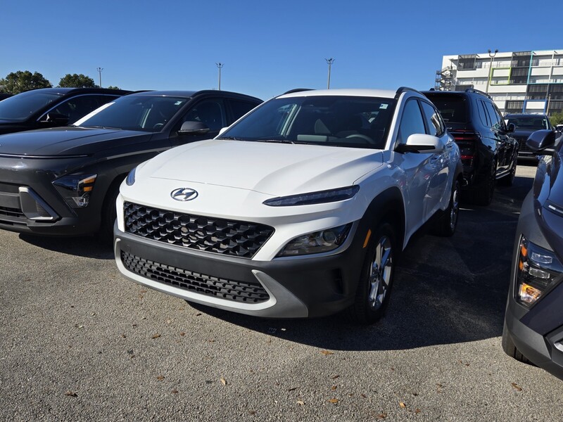 Used 2023 HYUNDAI KONA SEL in PLANTATION, FLORIDA