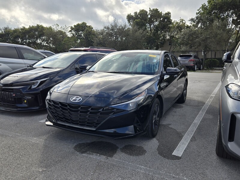 Used 2023 HYUNDAI ELANTRA SEL in PLANTATION, FLORIDA