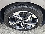 Used 2023 HYUNDAI ELANTRA SEL in PLANTATION, FLORIDA (Photo 17)