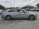 Used 2023 HYUNDAI ELANTRA SEL in PLANTATION, FLORIDA (Photo 4)