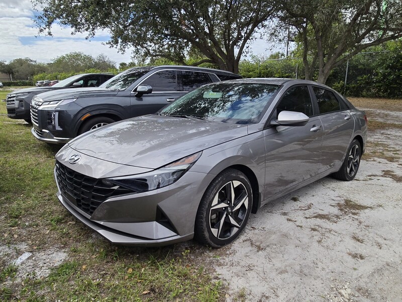Used 2023 HYUNDAI ELANTRA SEL in PLANTATION, FLORIDA