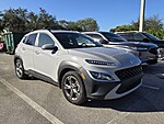 Used 2022 HYUNDAI KONA SEL in PLANTATION, FLORIDA (Photo 4)