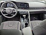 Used 2025 HYUNDAI ELANTRA SE in PLANTATION, FLORIDA (Photo 12)