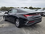 Used 2025 HYUNDAI ELANTRA SE in PLANTATION, FLORIDA (Photo 7)