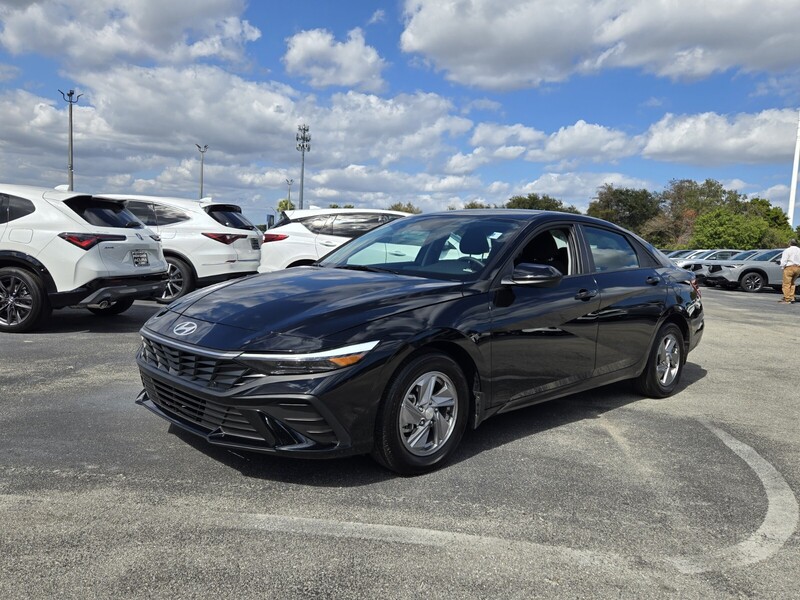 Used 2025 HYUNDAI ELANTRA SE in PLANTATION, FLORIDA