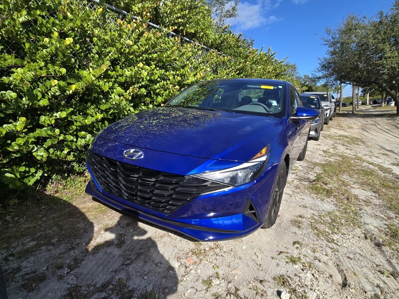Used 2023 HYUNDAI ELANTRA SEL in PLANTATION, FLORIDA