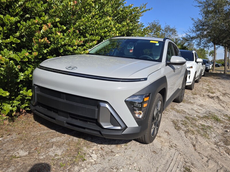 Used 2025 HYUNDAI KONA SEL in PLANTATION, FLORIDA