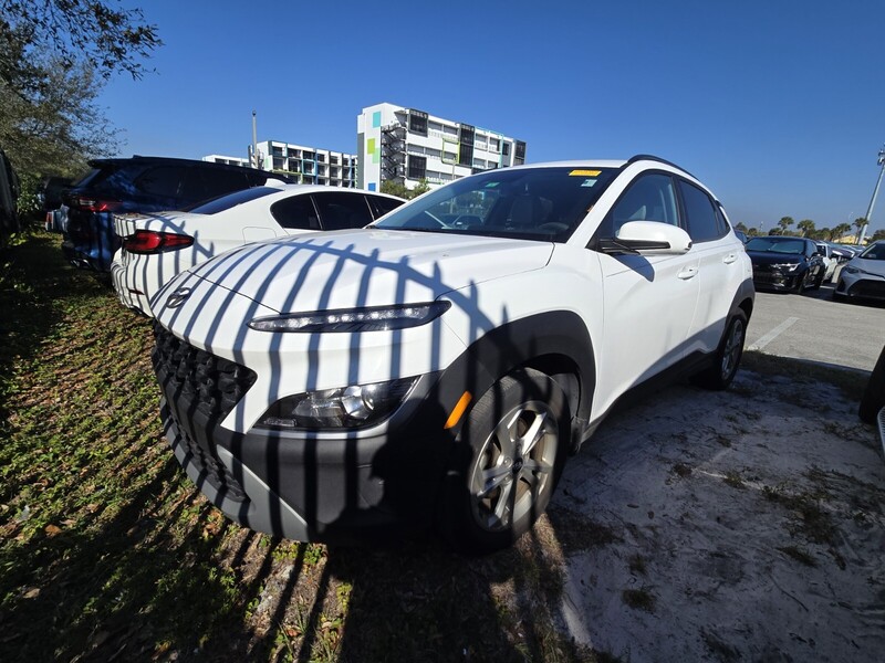 Used 2023 HYUNDAI KONA SEL in PLANTATION, FLORIDA