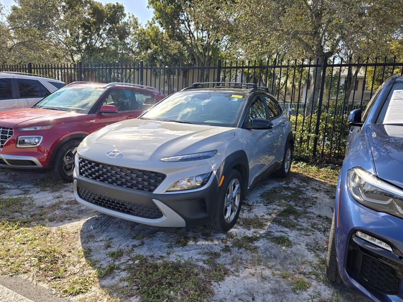 Used 2023 HYUNDAI KONA SEL in PLANTATION, FLORIDA
